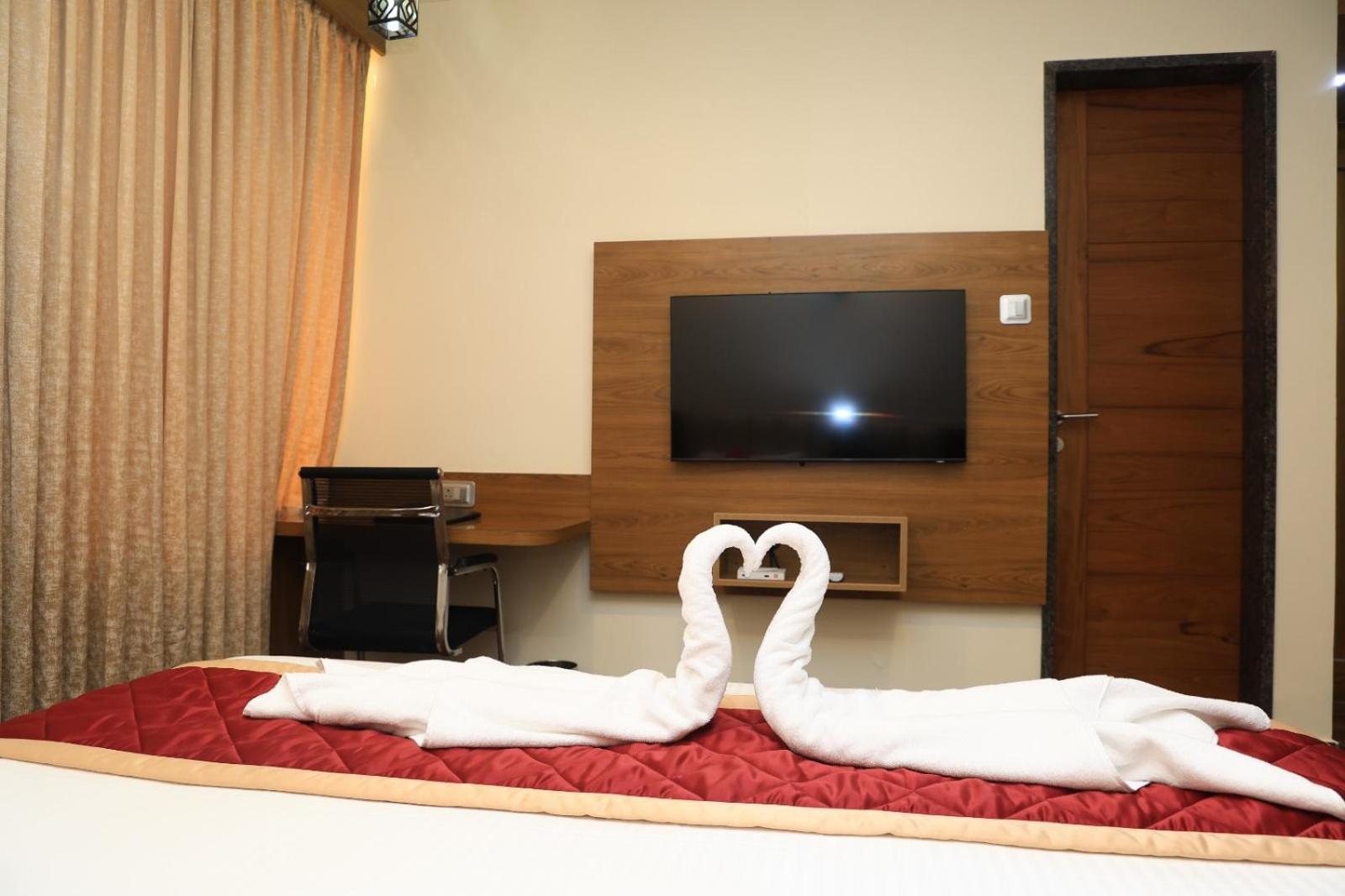 Hotel Anand Grand Хосур Экстерьер фото